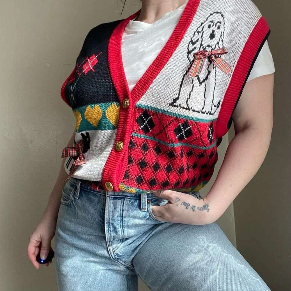 Vintage red argyle puppy dog knit vest